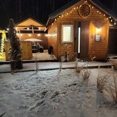 Grabska Osada Apartamenty - 100M Od Suntago Park-Domki Ogrzewane Caloroczne Mszczonów المظهر الخارجي الصورة