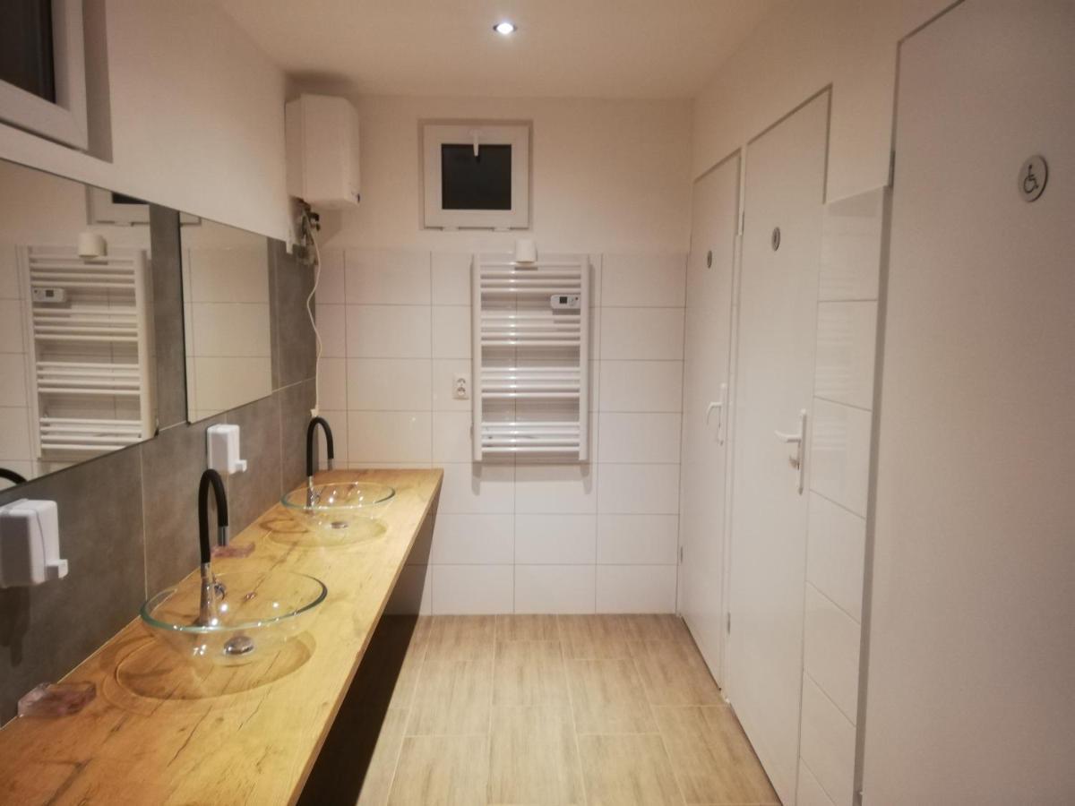 Grabska Osada Apartamenty - 100M Od Suntago Park-Domki Ogrzewane Caloroczne Mszczonów المظهر الخارجي الصورة