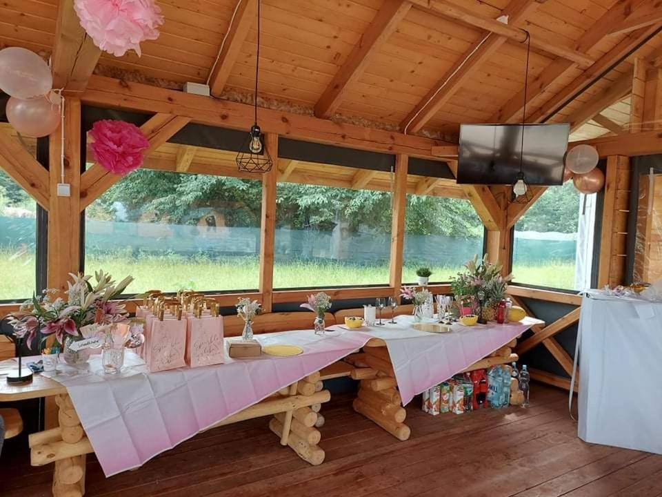 Grabska Osada Apartamenty - 100M Od Suntago Park-Domki Ogrzewane Caloroczne Mszczonów المظهر الخارجي الصورة