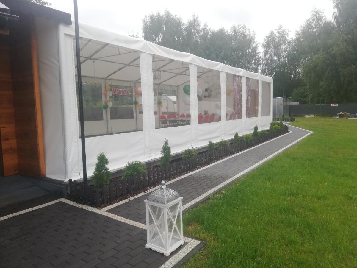 Grabska Osada Apartamenty - 100M Od Suntago Park-Domki Ogrzewane Caloroczne Mszczonów المظهر الخارجي الصورة